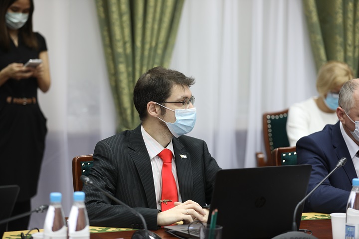 Миловский 2.jpg Миловский 2.jpg